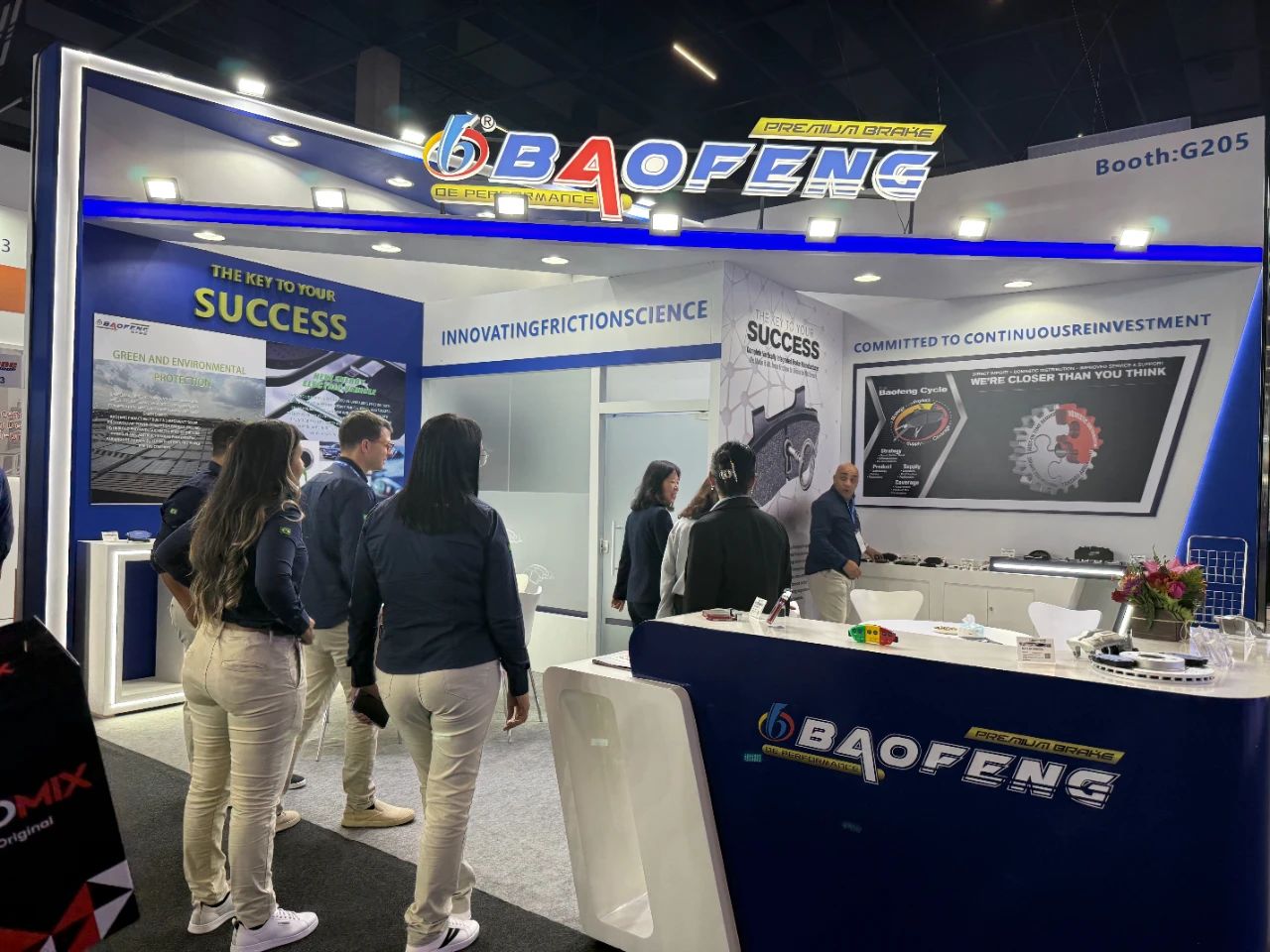 剎車(chē)片,剎車(chē)盤(pán),制動(dòng)鉗,制動(dòng)鉗總成