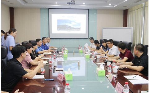 青島大學黨委常委、副校長于紅波一行蒞臨寶豐公司調研